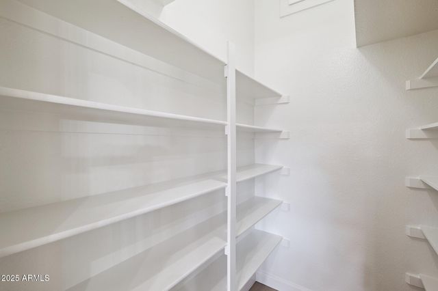 15 E KATHLEEN Road, Phoenix, AZ 85022