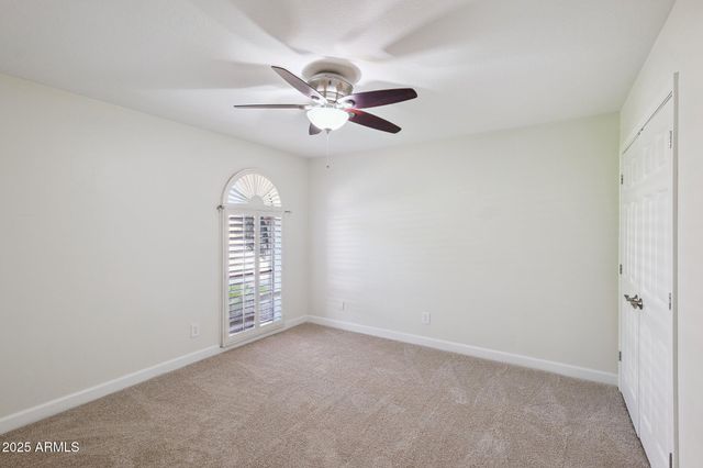 15 E KATHLEEN Road, Phoenix, AZ 85022