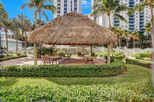 3901 S Ocean Dr 3Y, Hollywood, FL 33019