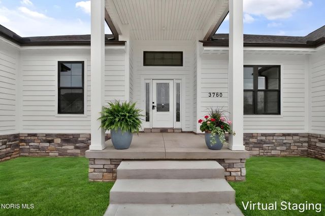 3760 Turtle Creek Drive, Perrysburg, OH 43551