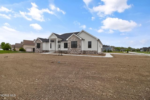 3760 Turtle Creek Drive, Perrysburg, OH 43551