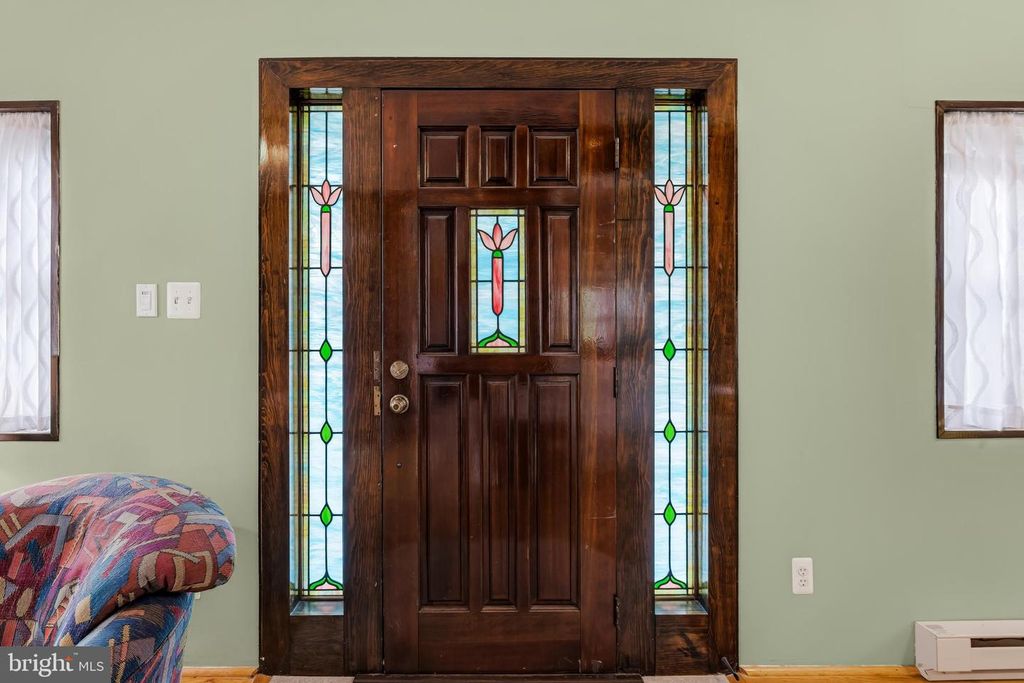 Image 6 of property listing at 5503 FAIR OAKS AVE, Baltimore, MD 21214