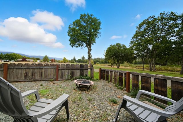 331 Fairway Drive, Weaverville, CA 96093