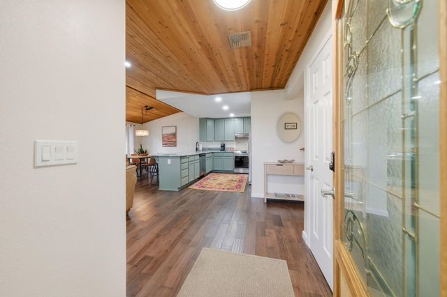 331 Fairway Drive, Weaverville, CA 96093