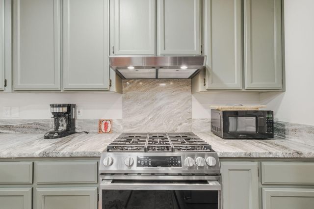 331 Fairway Drive, Weaverville, CA 96093