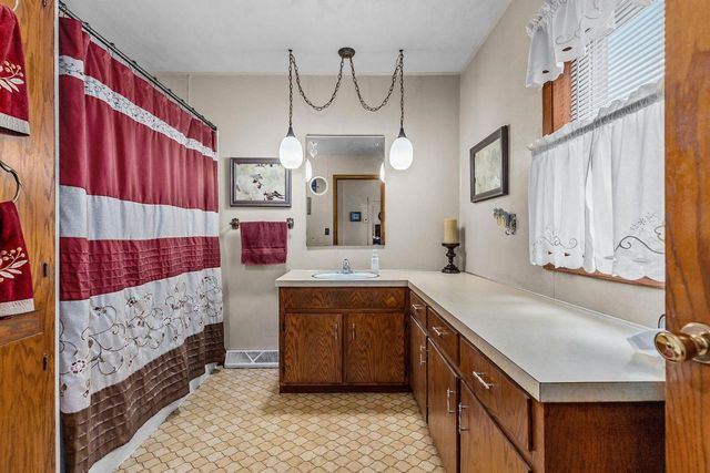 799 DEPOT STREET, Manawa, WI 54949
