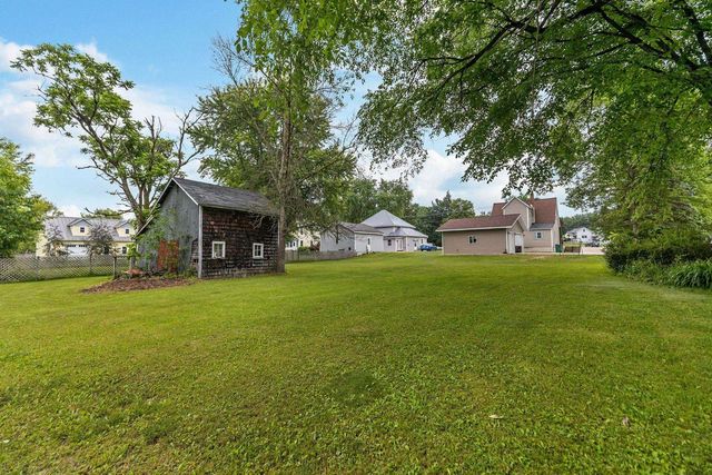 799 DEPOT STREET, Manawa, WI 54949