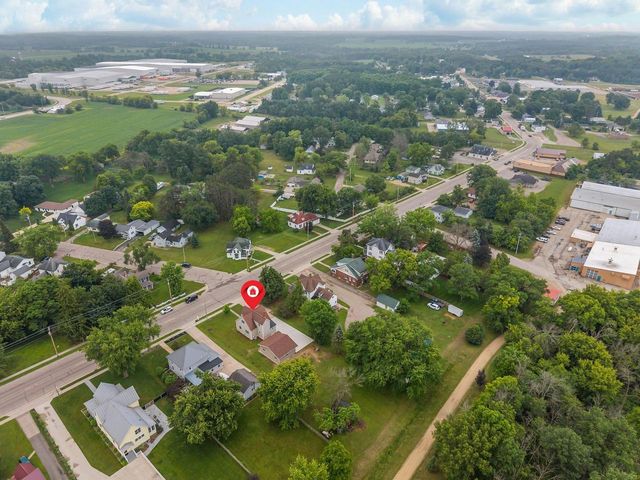 799 DEPOT STREET, Manawa, WI 54949