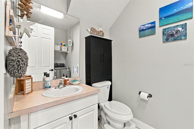 6829 S KISSIMMEE STREET, Tampa, FL 33616