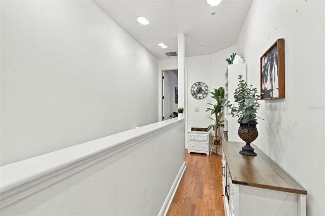 6829 S KISSIMMEE STREET, Tampa, FL 33616