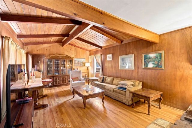 101 Weisshorn, Crestline, CA 92325