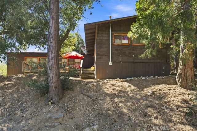 101 Weisshorn, Crestline, CA 92325