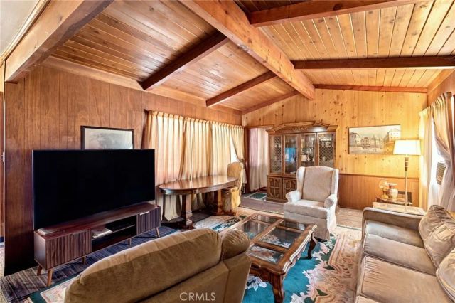 101 Weisshorn, Crestline, CA 92325