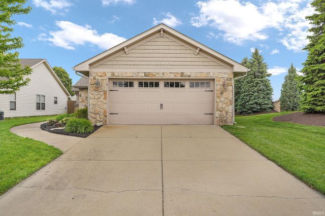 8 Kettle Circle, Lafayette, IN 47905