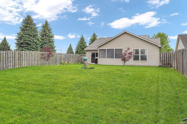 8 Kettle Circle, Lafayette, IN 47905
