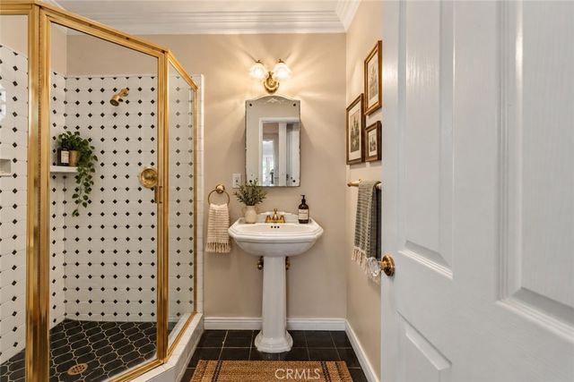 18070 Boris Drive, Encino, CA 91316