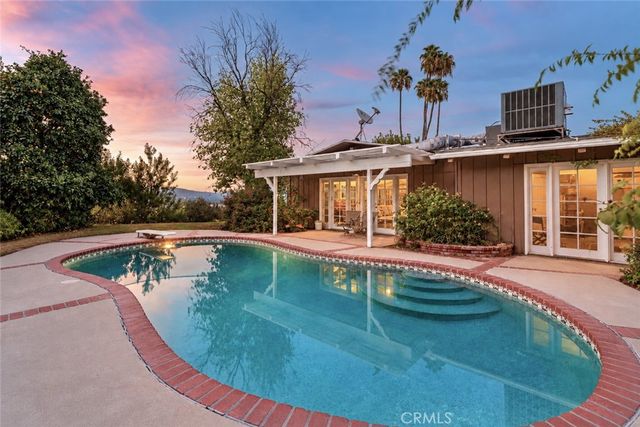 18070 Boris Drive, Encino, CA 91316
