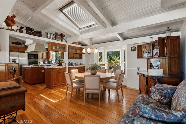 18070 Boris Drive, Encino, CA 91316