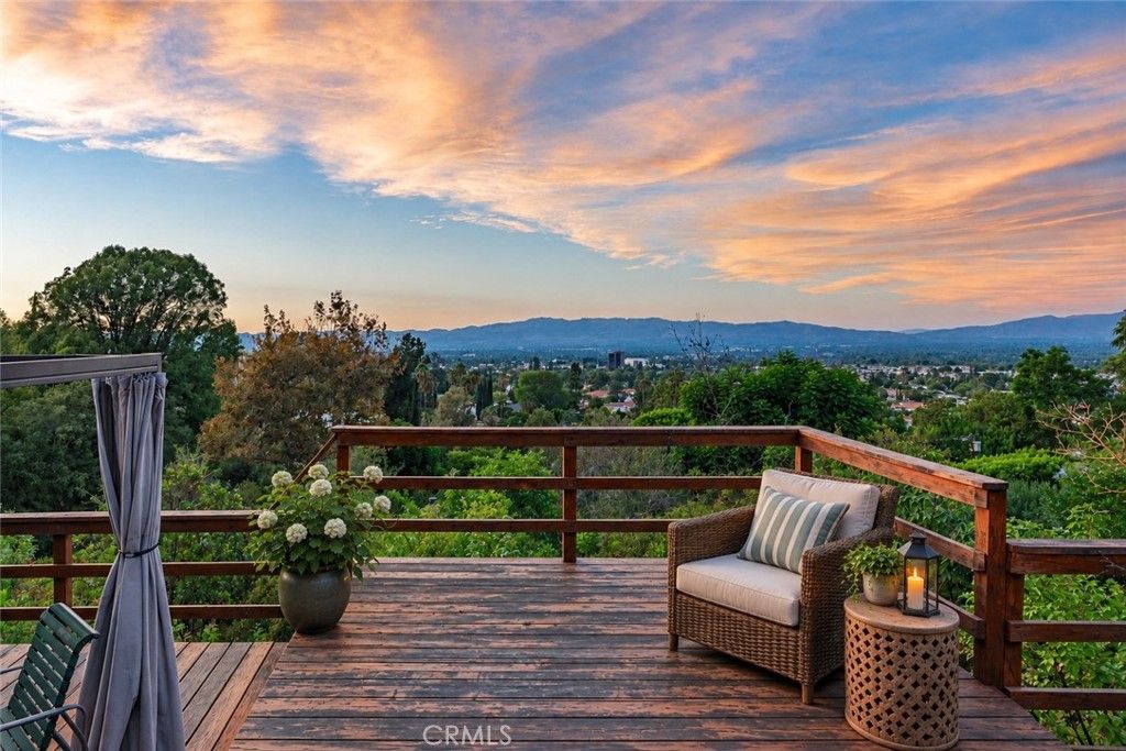 18070 Boris Drive, Encino, CA 91316