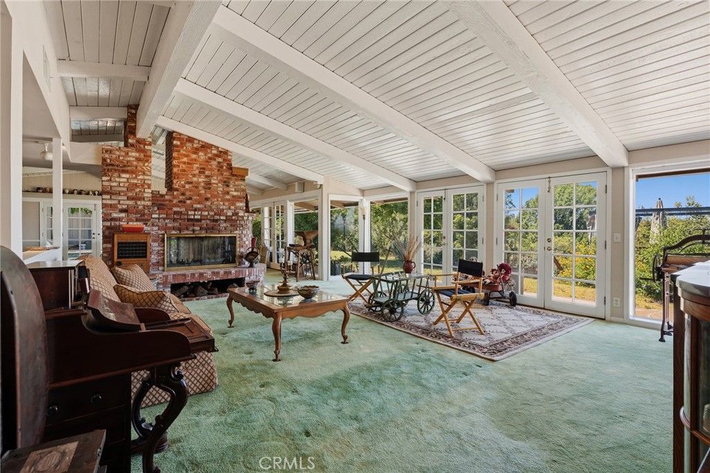 18070 Boris Drive, Encino, CA 91316 — photo 5