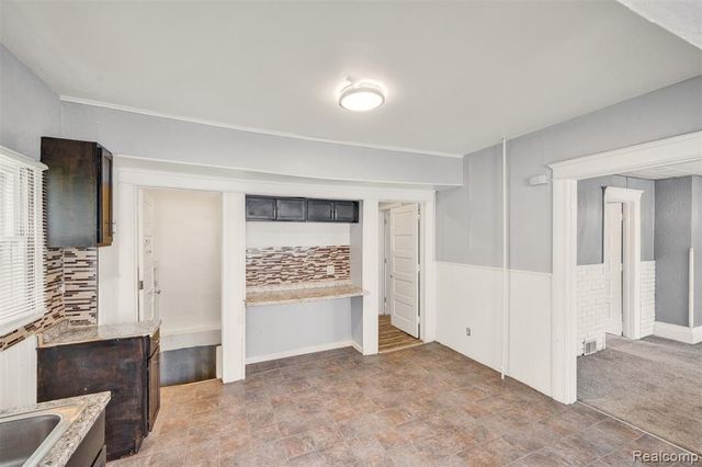 269 Euclid Street, Mount Clemens, MI 48043