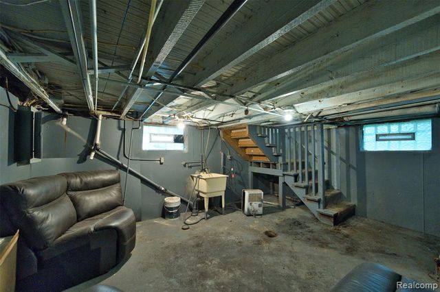 269 Euclid Street, Mount Clemens, MI 48043