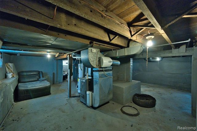 269 Euclid Street, Mount Clemens, MI 48043