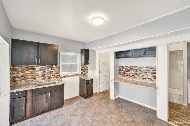 269 Euclid Street, Mount Clemens, MI 48043