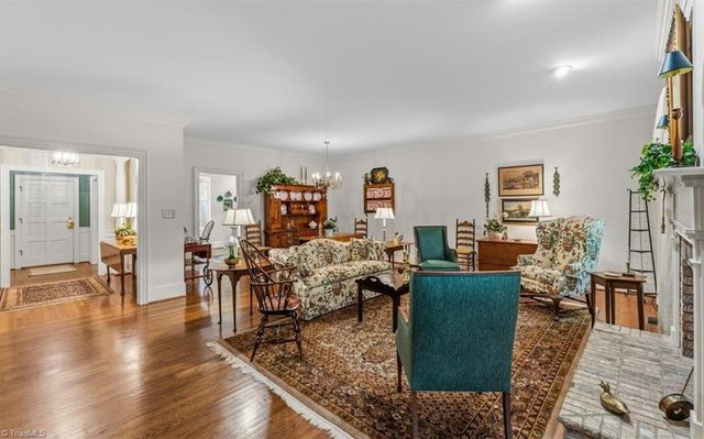 30 Sturbridge Lane, Greensboro, NC 27408