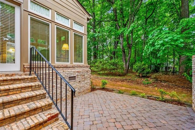 30 Sturbridge Lane, Greensboro, NC 27408
