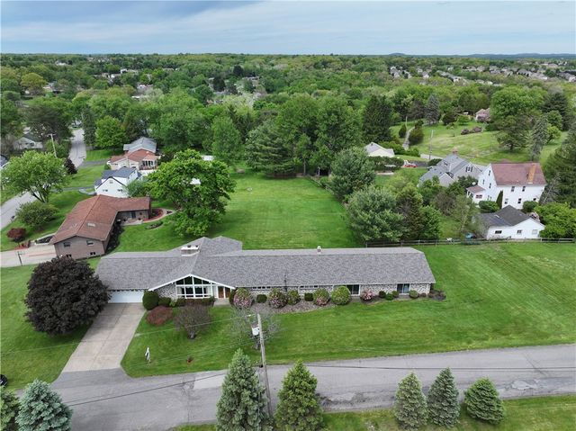 145 Oakhill, Center Twp, PA 15001
