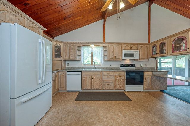 145 Oakhill, Center Twp, PA 15001