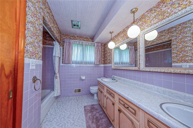 145 Oakhill, Center Twp, PA 15001