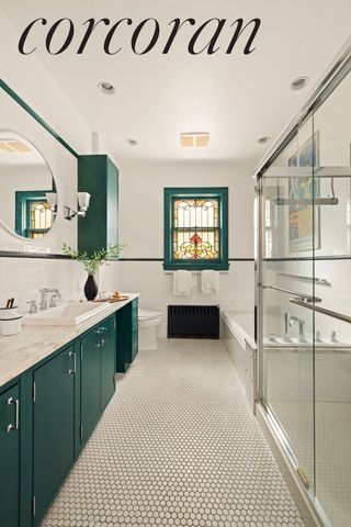 674 E 24th Street, New York City, NY 11210