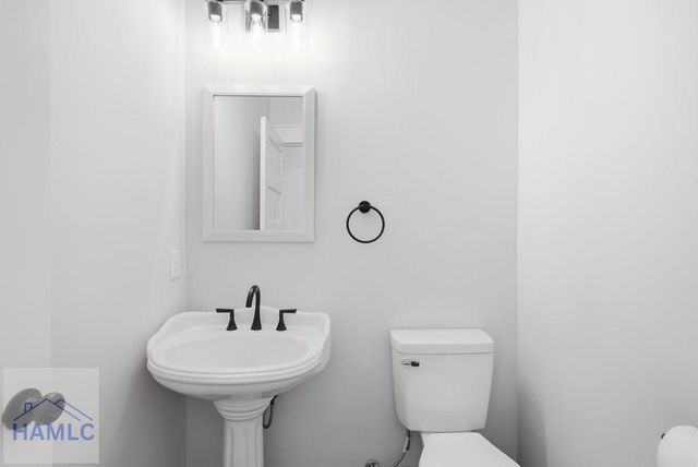 65 Plantation Road, Midway, GA 31320