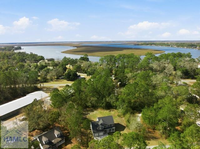 65 Plantation Road, Midway, GA 31320