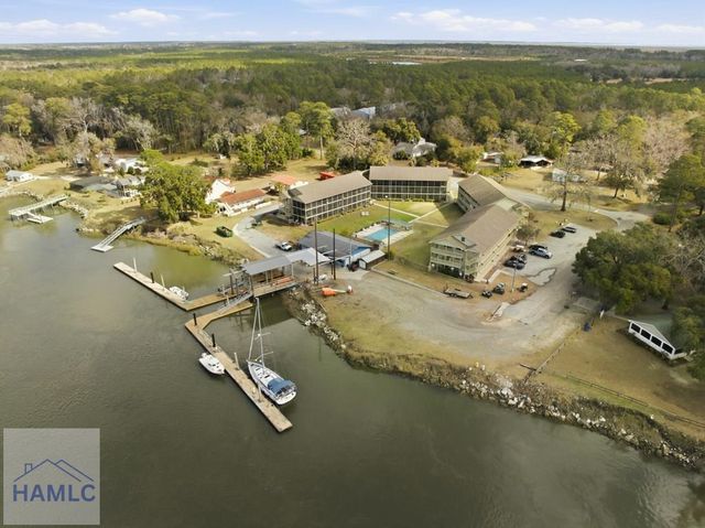 65 Plantation Road, Midway, GA 31320