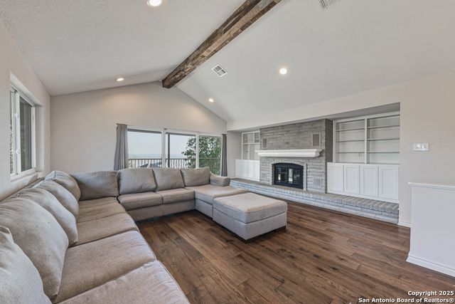 21 Royal Crest, New Braunfels, TX 78130