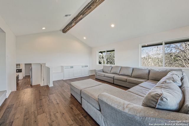 21 Royal Crest, New Braunfels, TX 78130