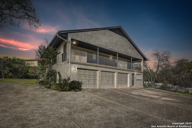 21 Royal Crest, New Braunfels, TX 78130