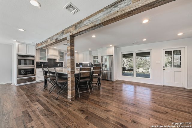 21 Royal Crest, New Braunfels, TX 78130