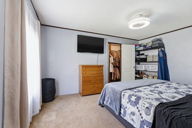 415 L E Junction Road, Winchester, KY 40391