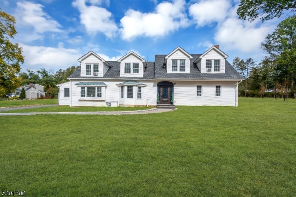 698 Foothill Rd, Bridgewater Twp., NJ 08807 — photo 3
