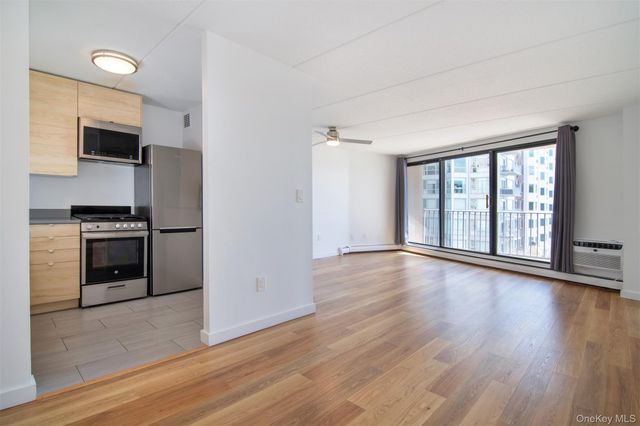 1155 Warburton Avenue 4L, Yonkers, NY 10701