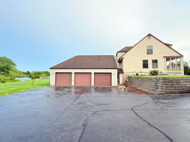 4925 N 200 E, La Porte, IN 46350