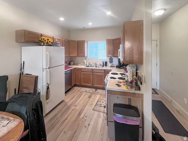 5246 W COOL WATER WAY, West Jordan, UT 84081