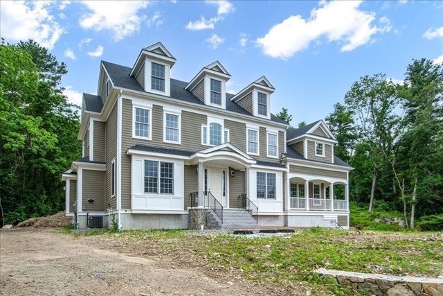 35 Shuttleworth, Dedham, MA 02026