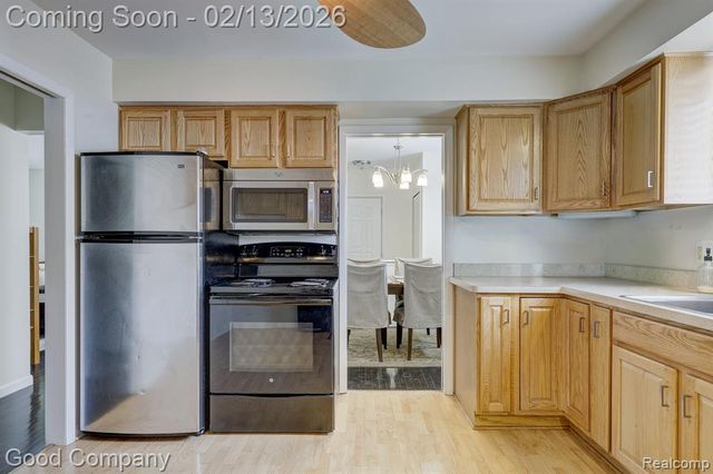 2863 Columbia Road, Berkley, MI 48072