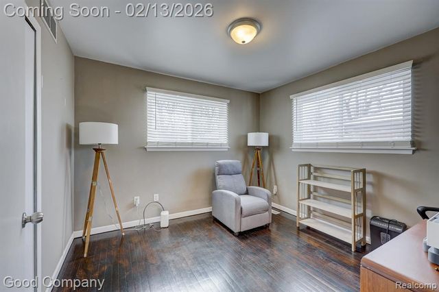 2863 Columbia Road, Berkley, MI 48072