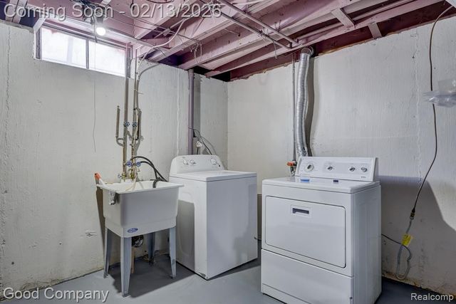 2863 Columbia Road, Berkley, MI 48072